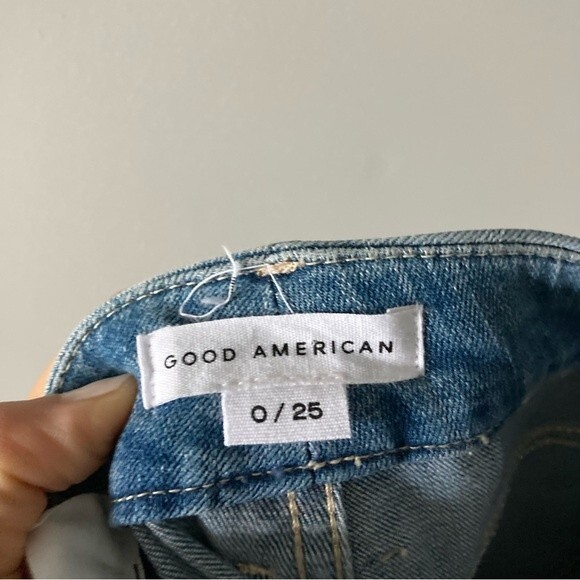 NWOT Good American Good Legs High Waist Ripped Crop Skinny Jeans Size 0/25 - Picture 5 of 9